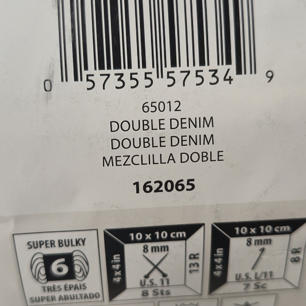 BERNAT Blanket All In One Granny Double Denim Super Bulky Yarn NEW 8.5oz - Picture 4 of 6